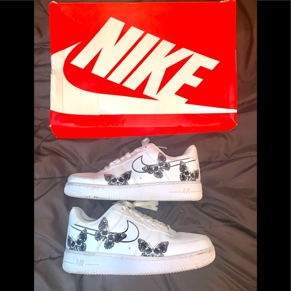 Nike Air Force 1’s custom skull butterfly